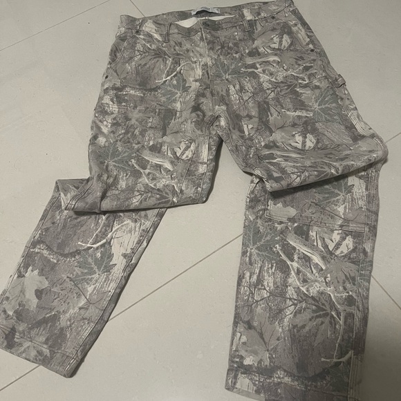 camo pants - Picture 1 of 3